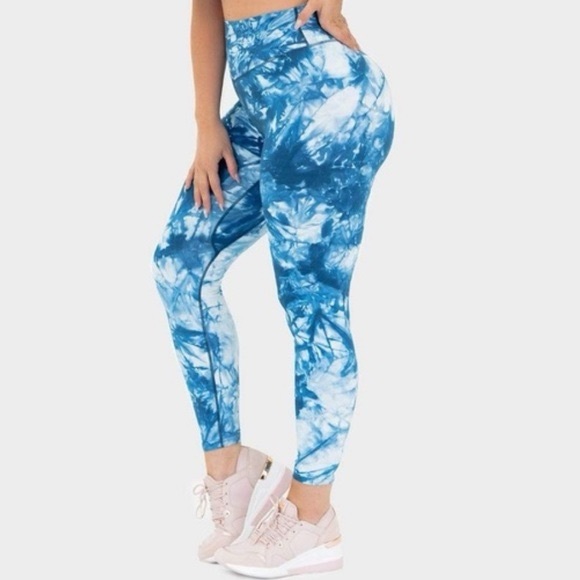 Balance Athletica Blue Tye Dye leggings - Picture 6 of 6